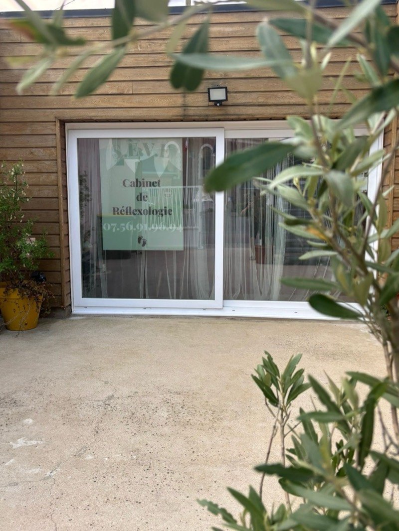 Entrée du cabinet de réflexologie S.È.V.E, 2 rue de l'Abbé Léman à Don